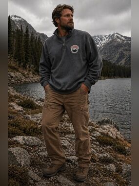 🇨🇦 Farwest Mountain 1/4 Zip Grey Sweater - Made in Canada - Men’s 2XL